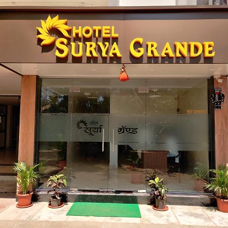 Hotel Surya Grande Kudal  Eksteriør bilde